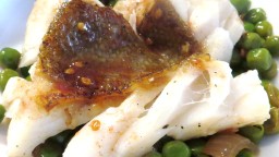 Recepta de cuina de Bacallà amb pèsols ofegats
